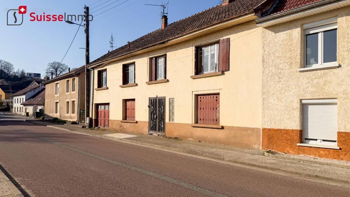 Maison à BAVANS