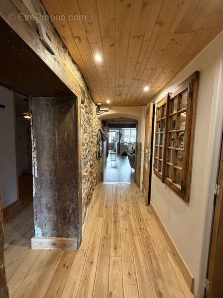 Leschères,  Bel appartement au rez de chaussée de 111 m2 avec terrasse - photo 7