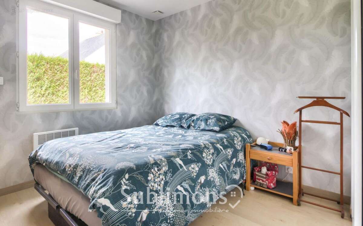 Maison à LA CHAPELLE-DES-MARAIS