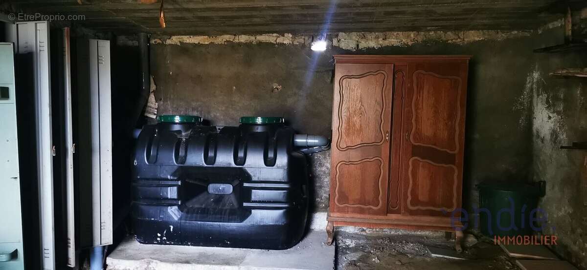 Maison à VILLERS-CHEMIN-ET-MONT-LES-ETRELLES