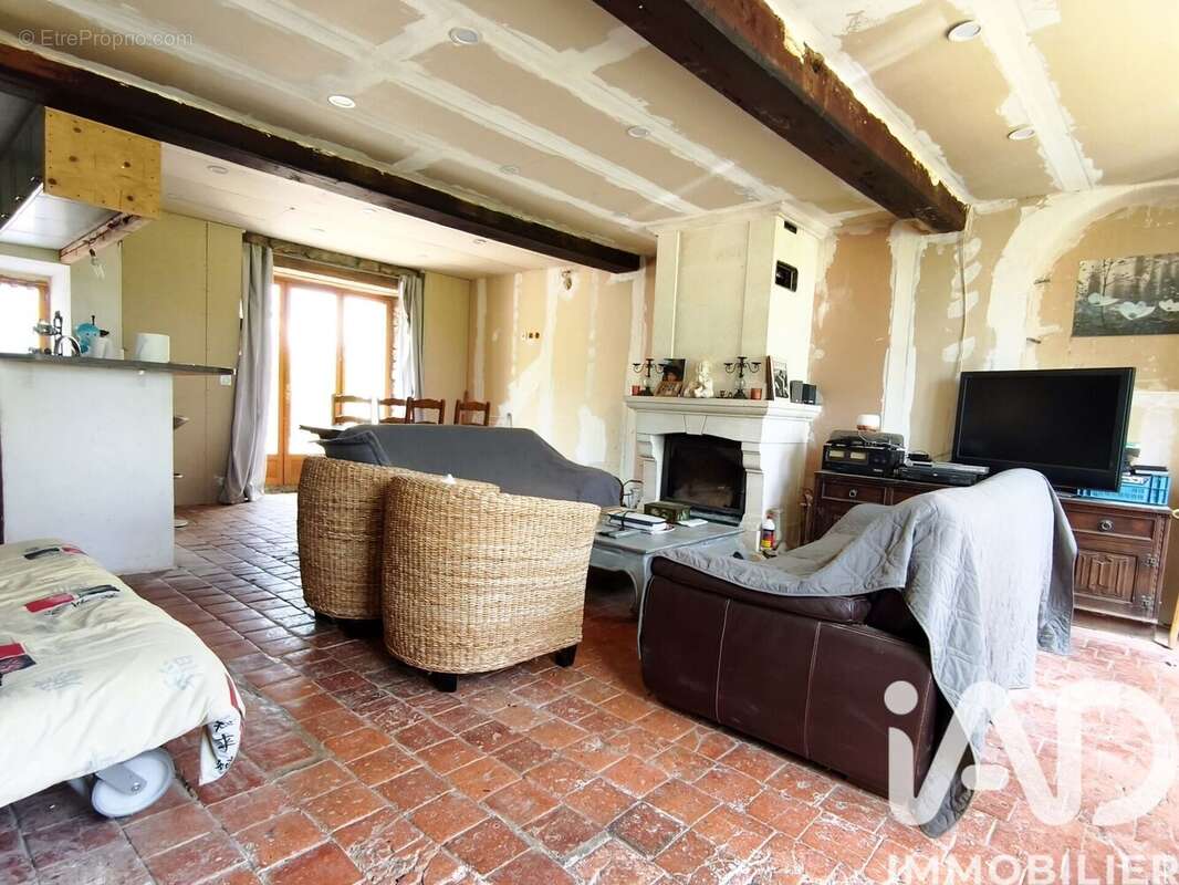 Maison 191 m² à Bazolles  - photo 7