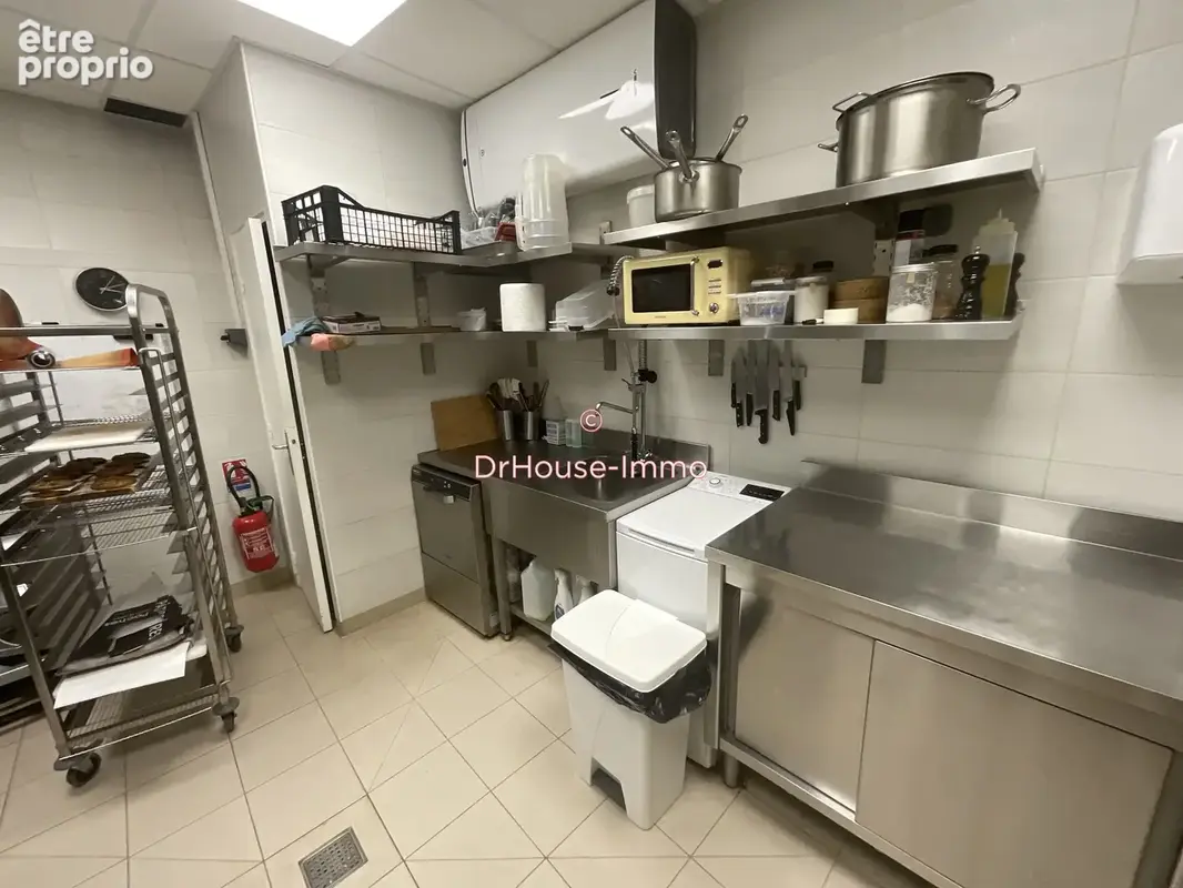 Commerce 45 m² à vendre à Paris-18e (75018) - photo 52