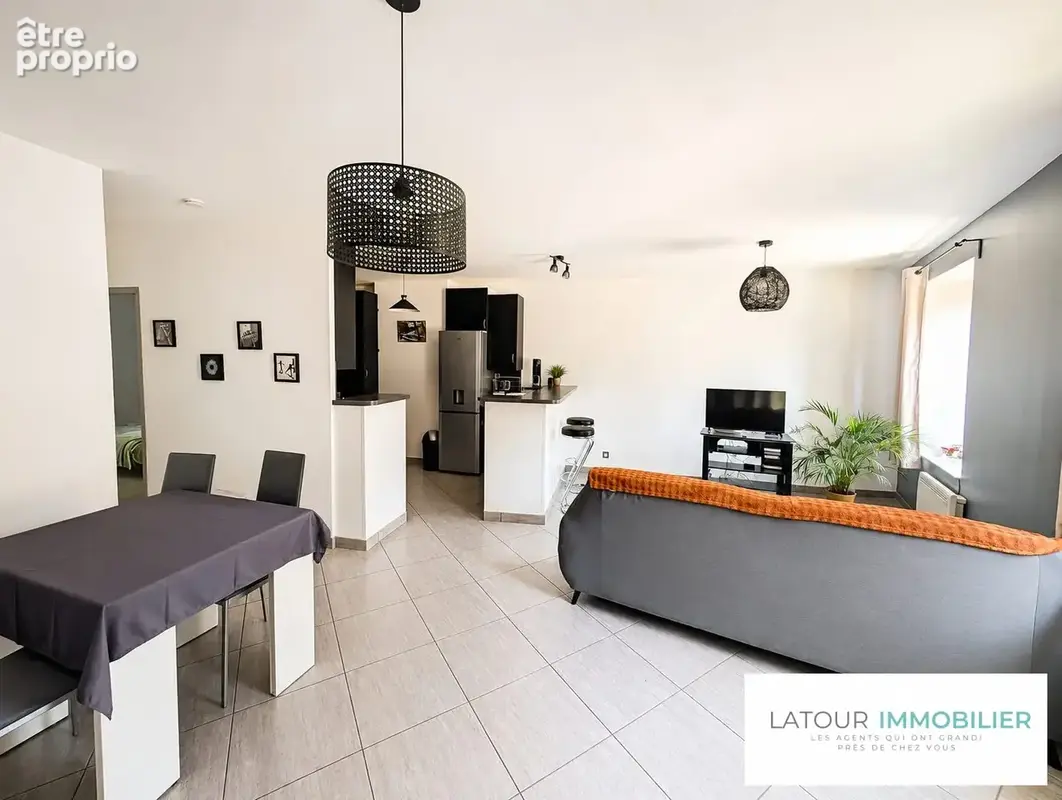 Appartement à BOURGOIN-JALLIEU