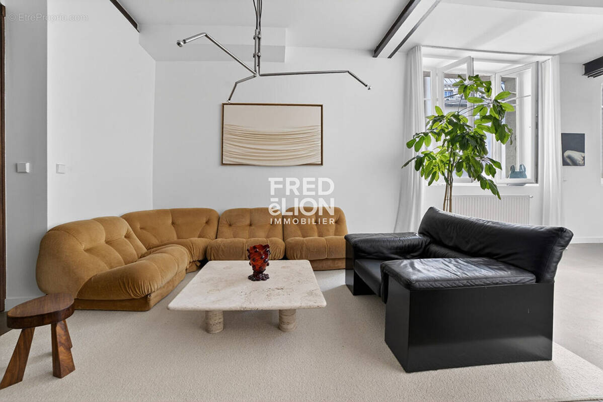 Appartement à PARIS-19E