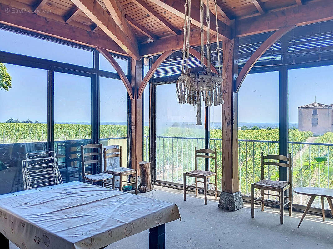 Maison à BELLEVILLE