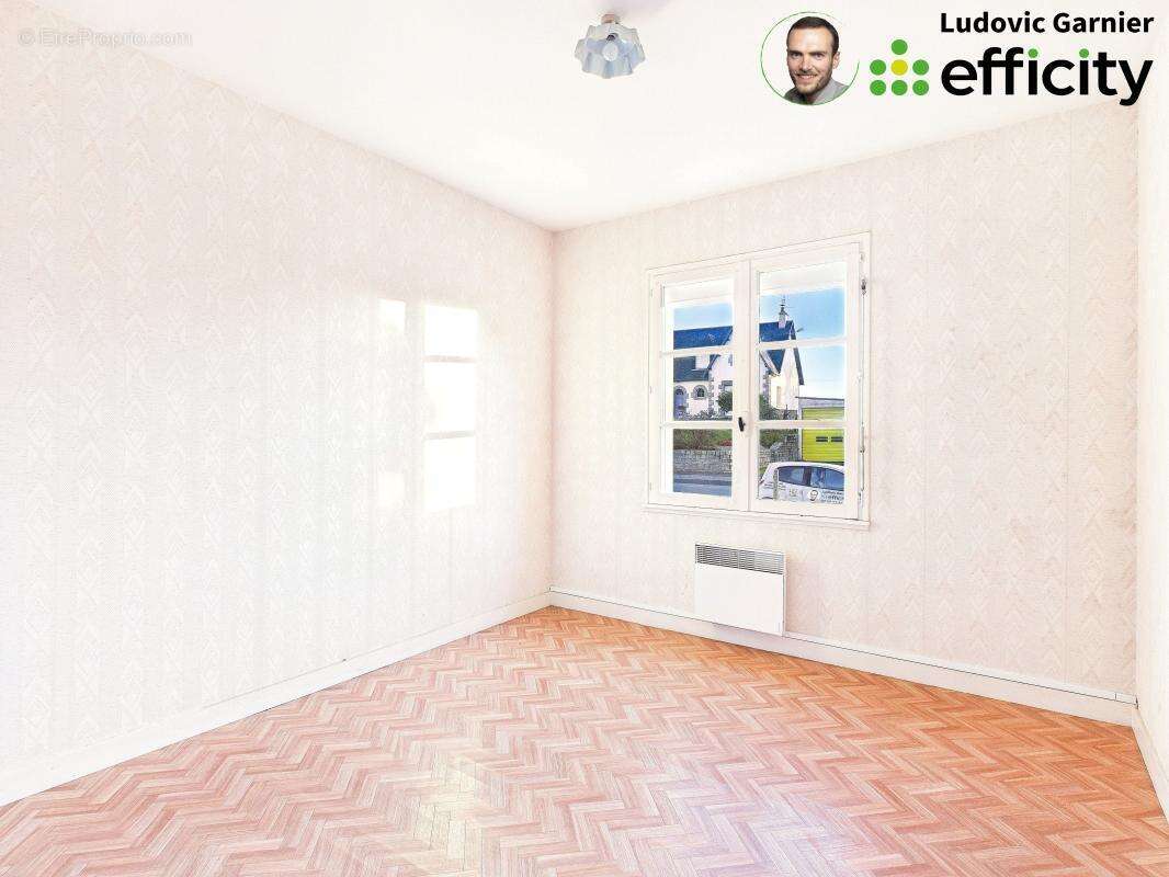 Maison à SAINT-HILAIRE-DU-HARCOUET