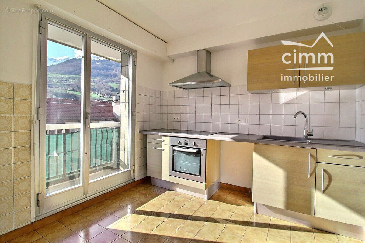 Appartement 92 m² à Sallanches  - photo 5