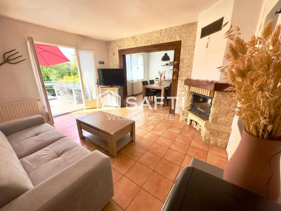 Photo 3 - Maison à SAINT-LEU-D'ESSERENT