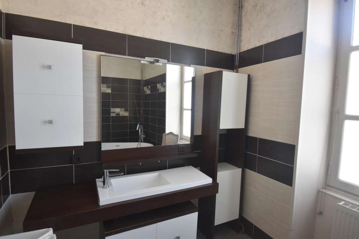 DSC_0021 - Maison à L'ISLE-D'ESPAGNAC