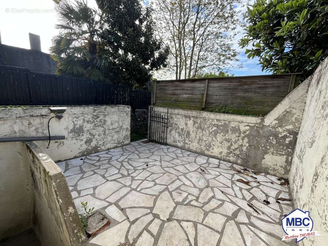 Maison à SAINT-FLORENT-LE-VIEIL