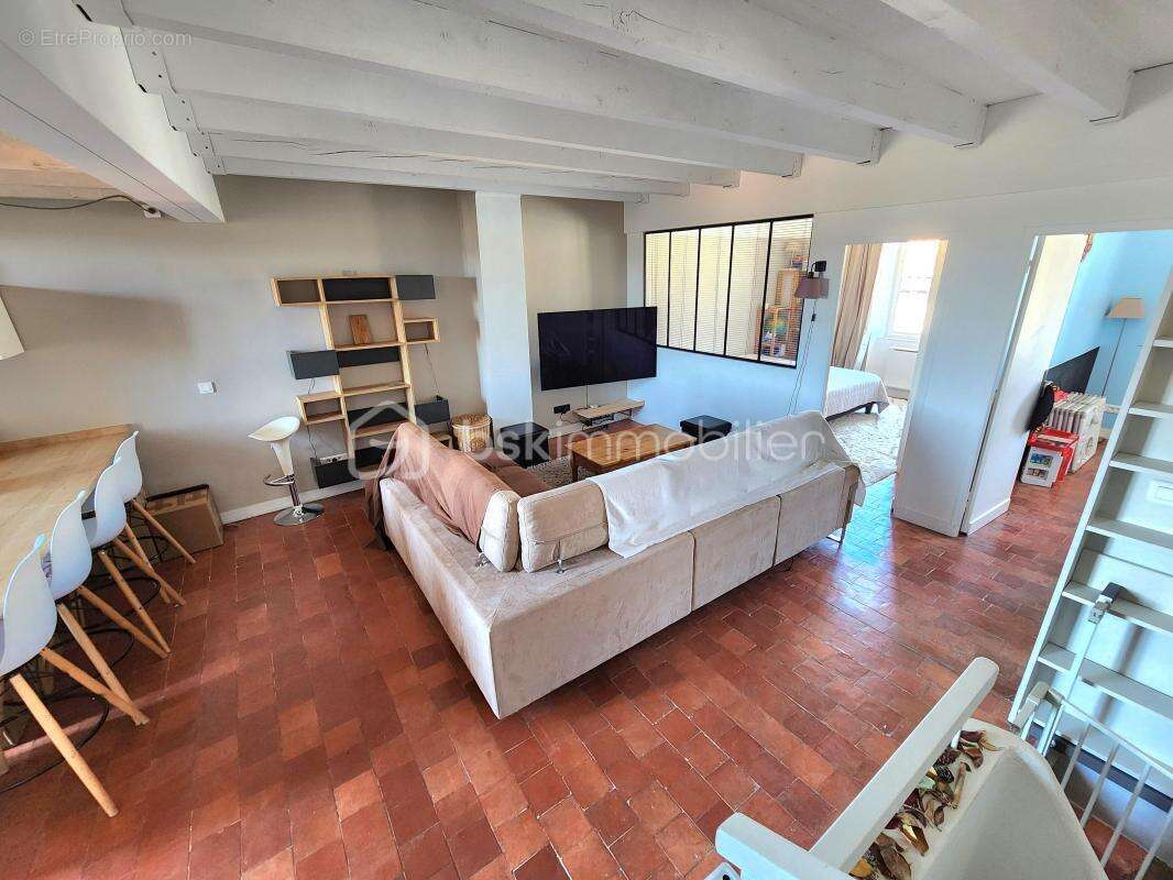 Appartement à CADENET