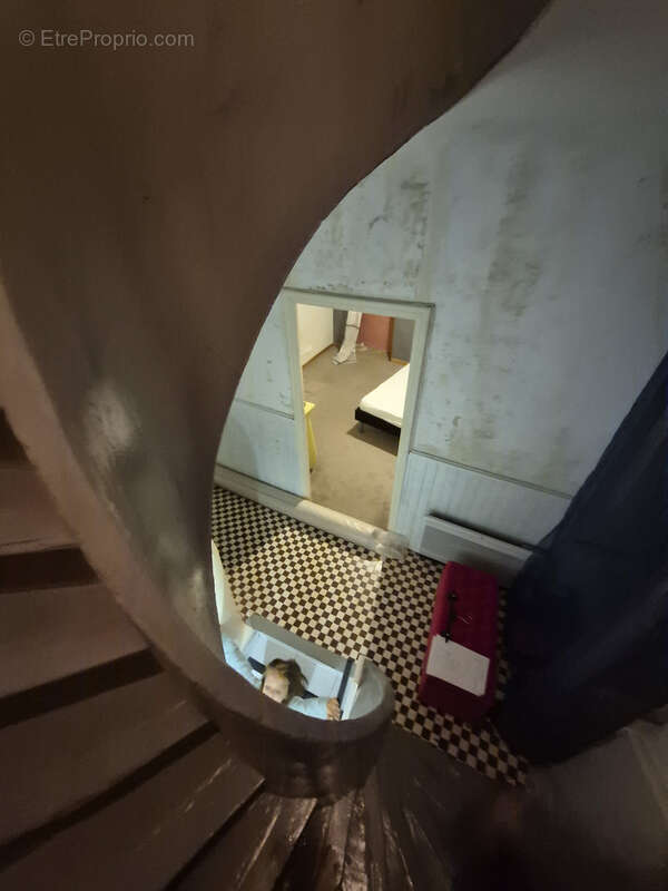 À Névian, maison de village de 75m2 avec 2 chambres à vendre - photo 7