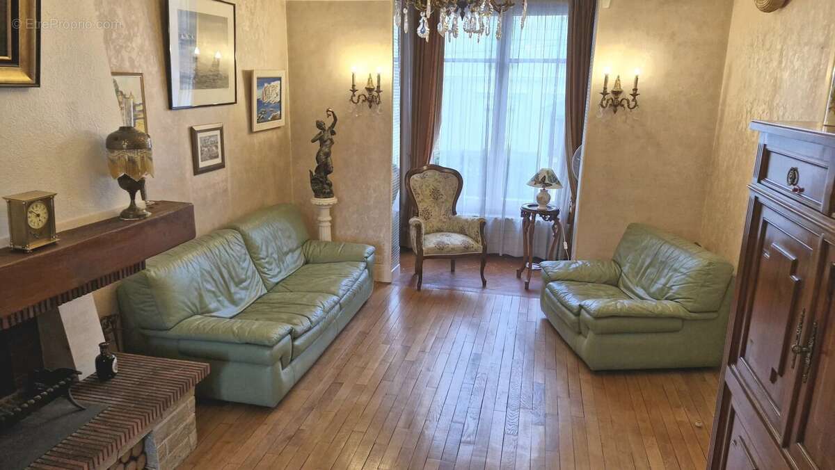 Maison à COLOMBES