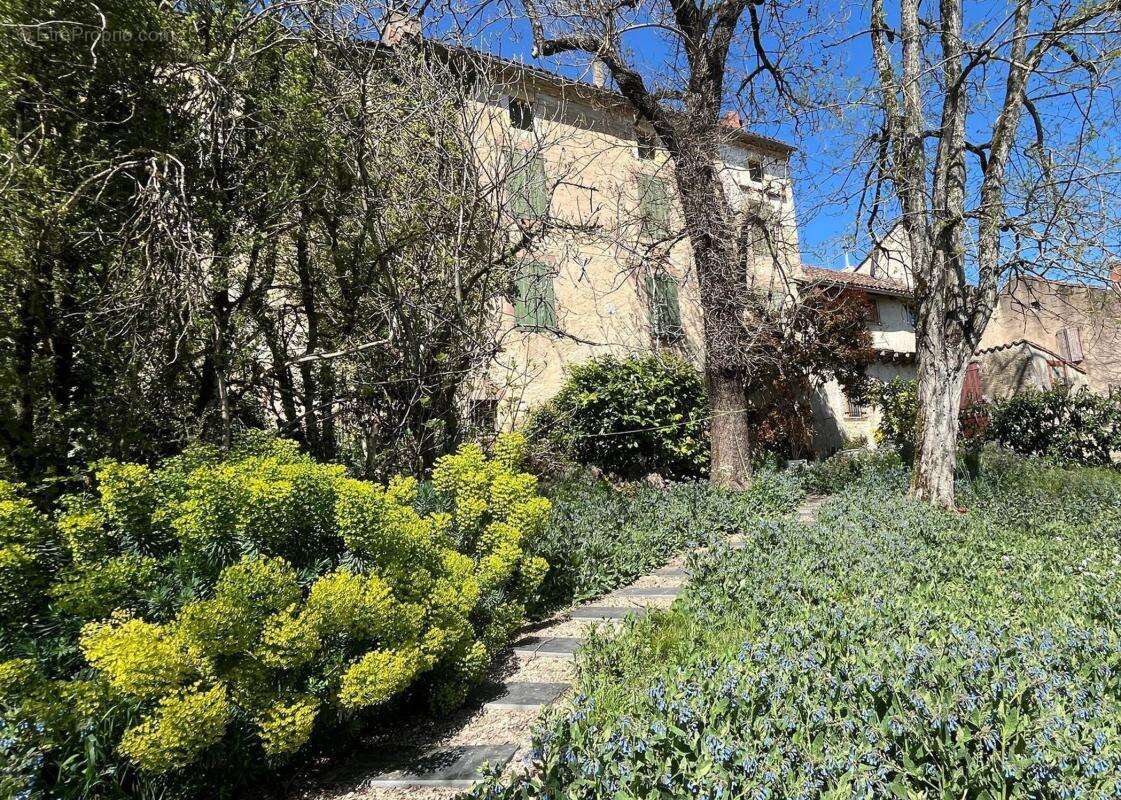 Maison à CORDES-SUR-CIEL