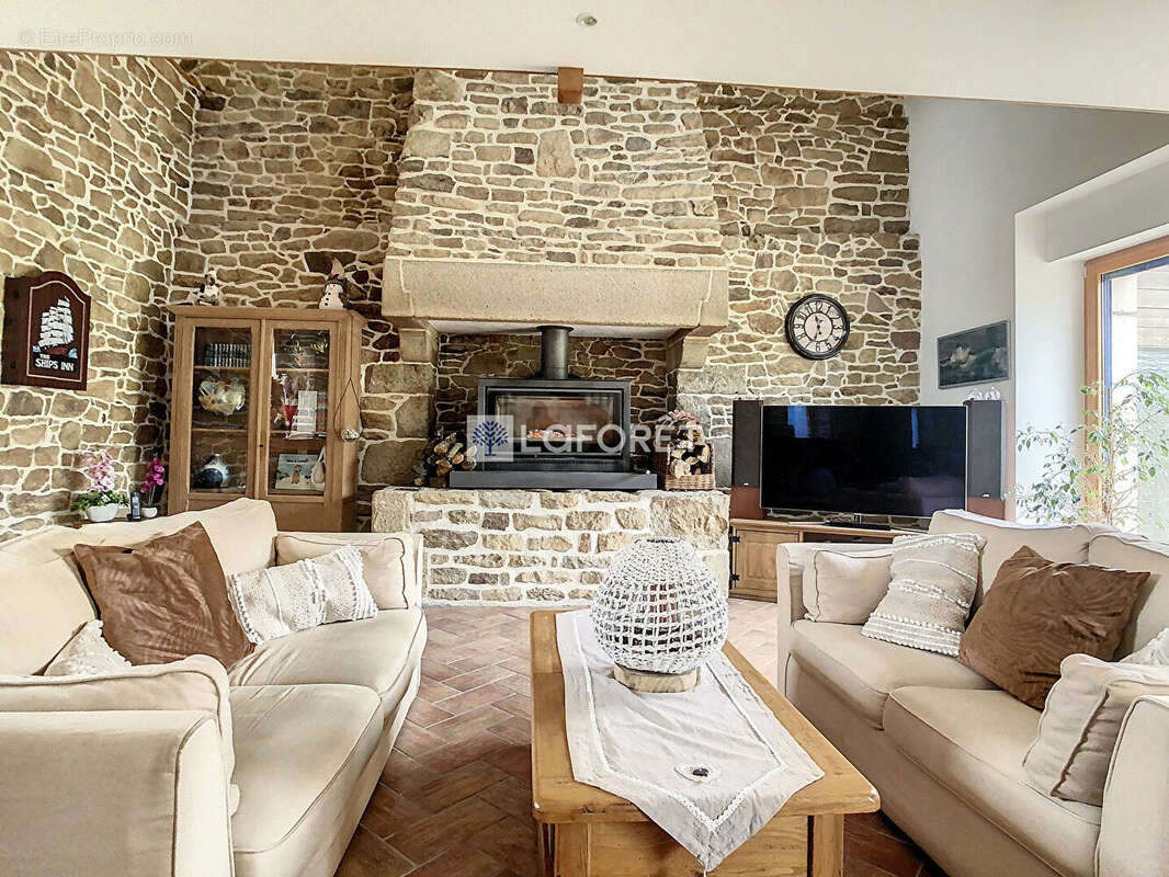 Maison Kervignac 7 pièce(s) 220 m2 - photo 8