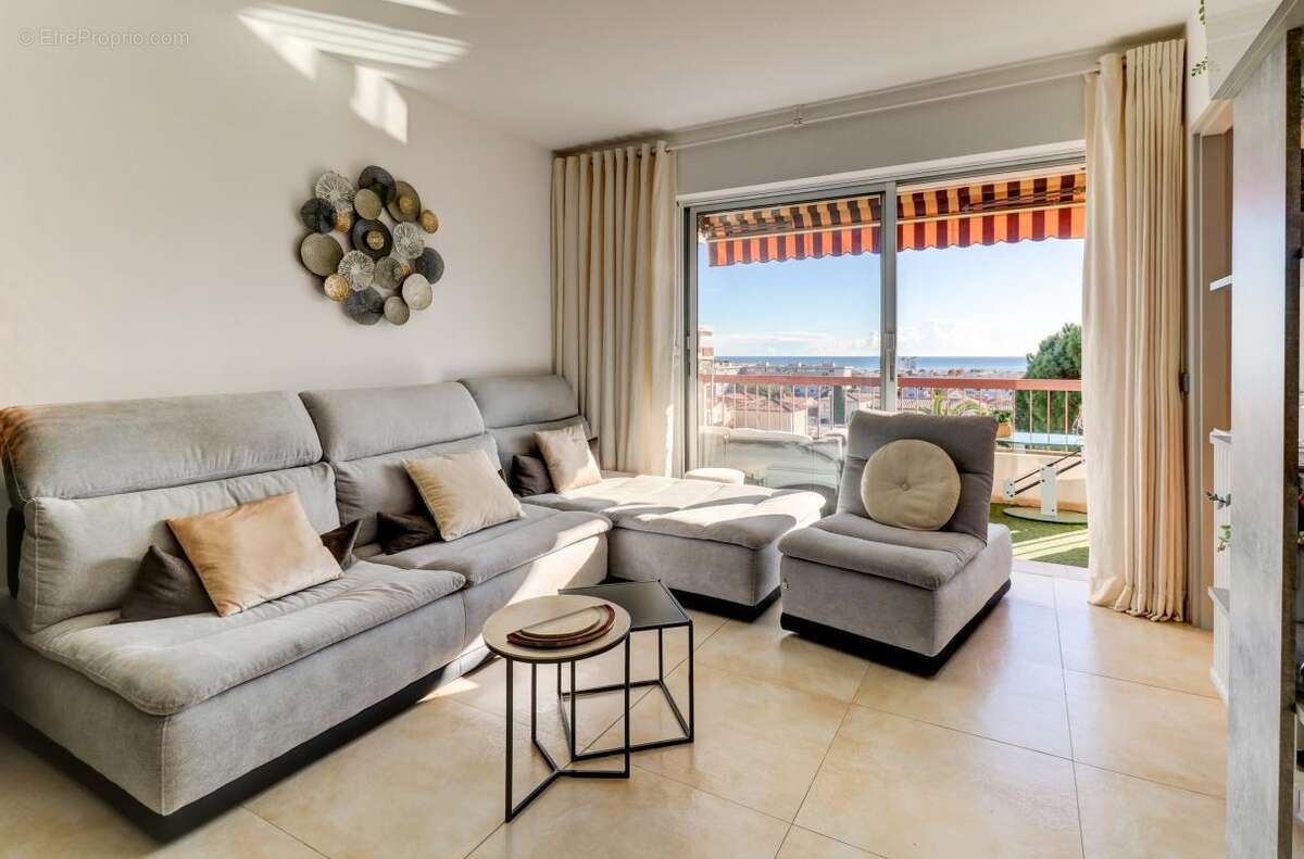 Appartement à CAGNES-SUR-MER