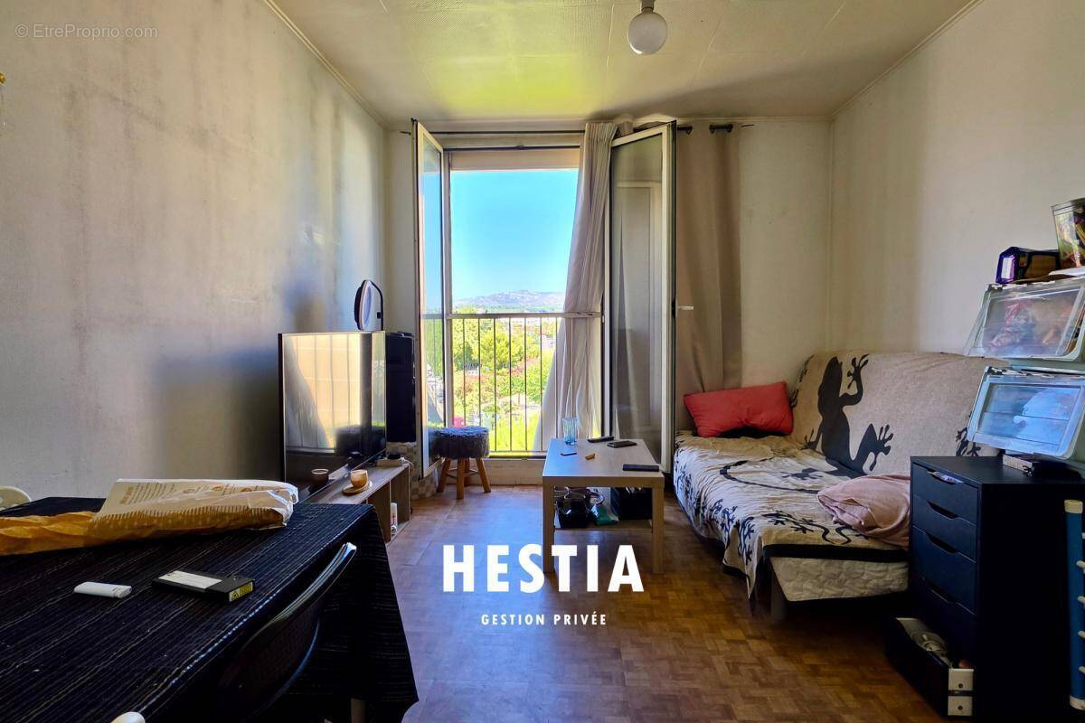 Appartement à MARSEILLE-11E