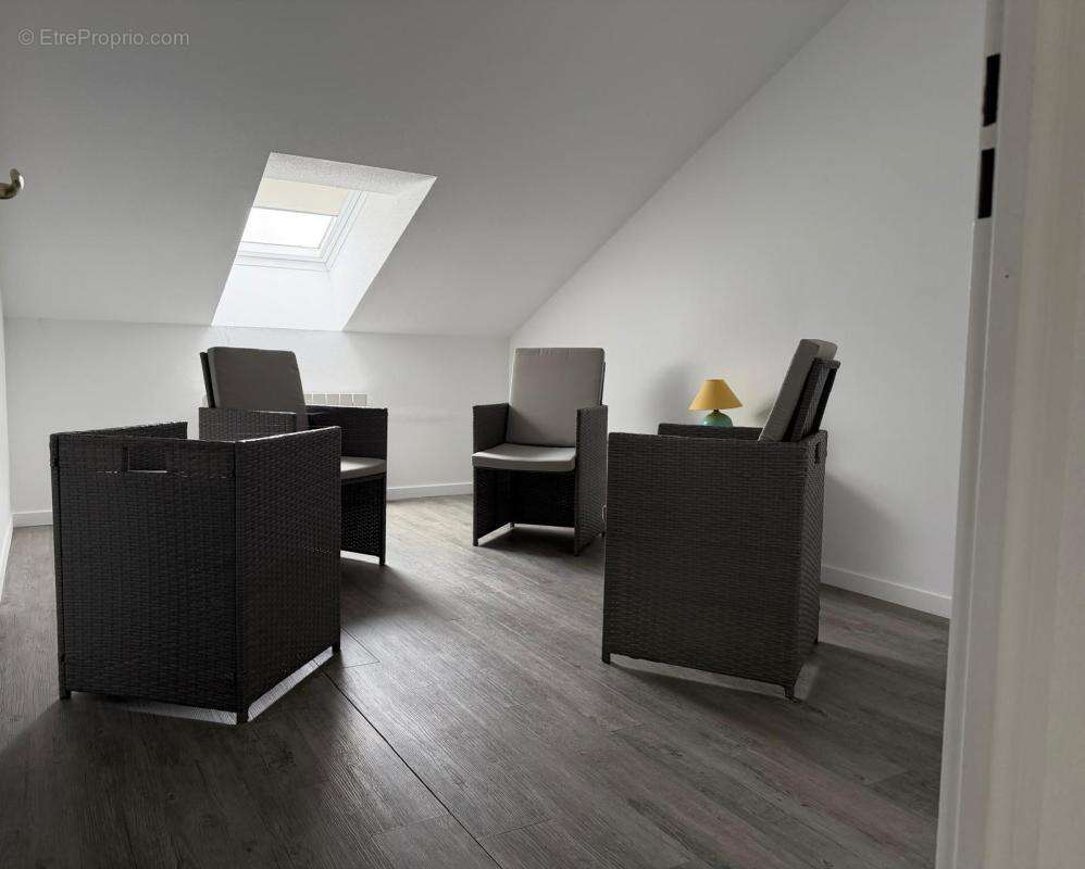 Appartement à GENESTON