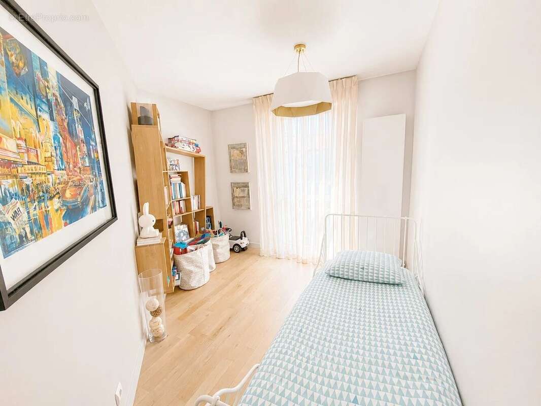 Appartement à BOULOGNE-BILLANCOURT