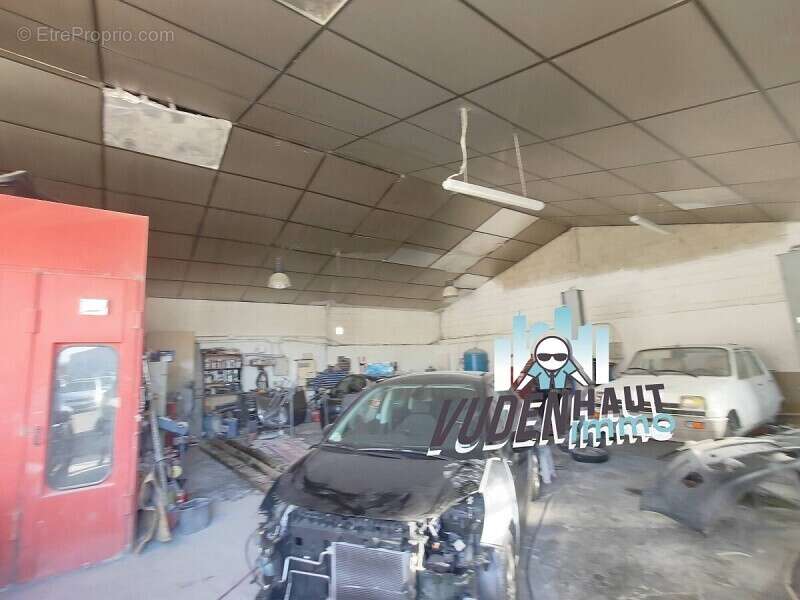 Commerce à LAUNAGUET