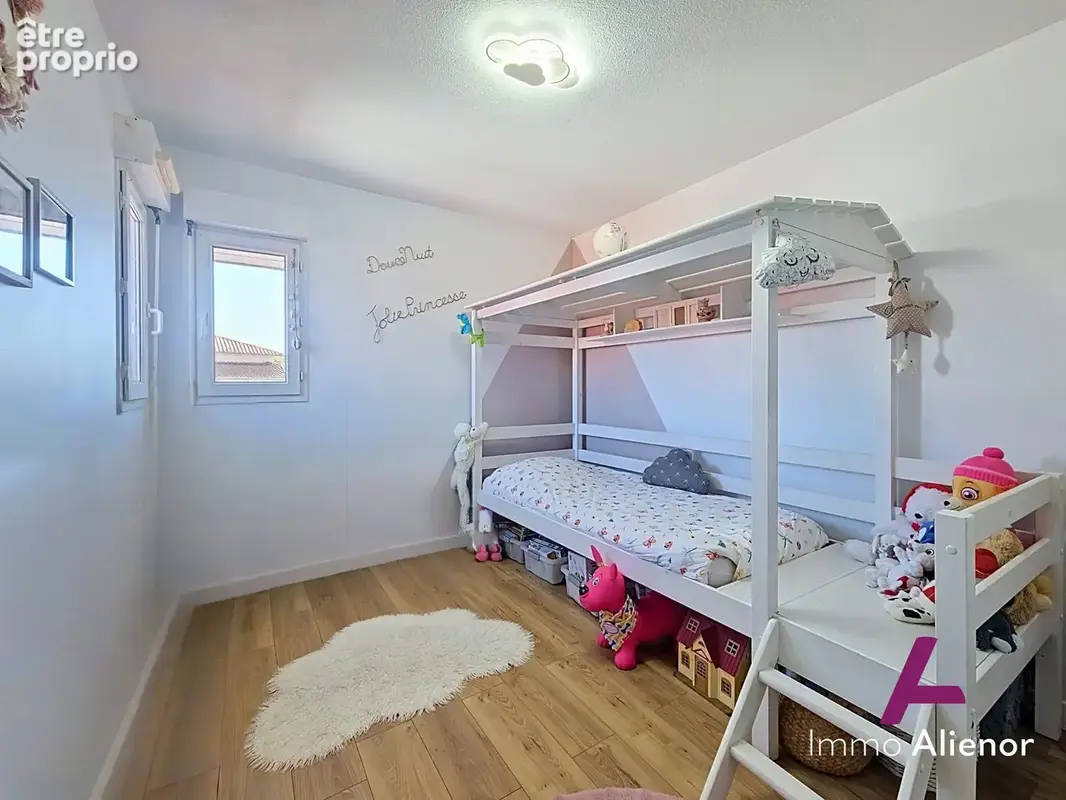 Maison 4 pièces 86 m² à vendre à Le Barp (33114) - photo 9
