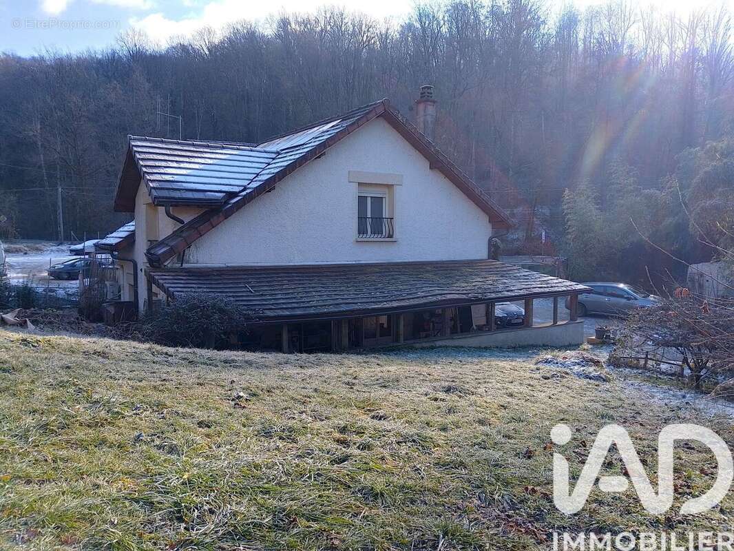 Photo 9 - Maison à YENNE