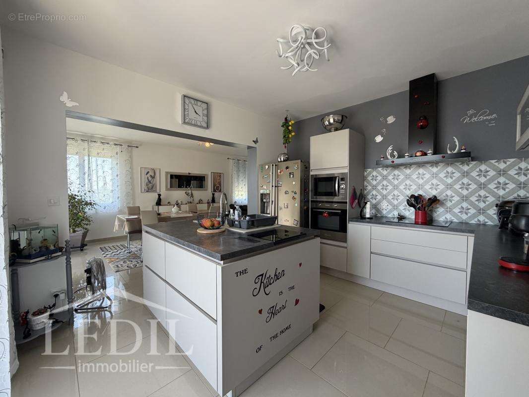Maison rénovée avec vue exceptionnelle - photo 4