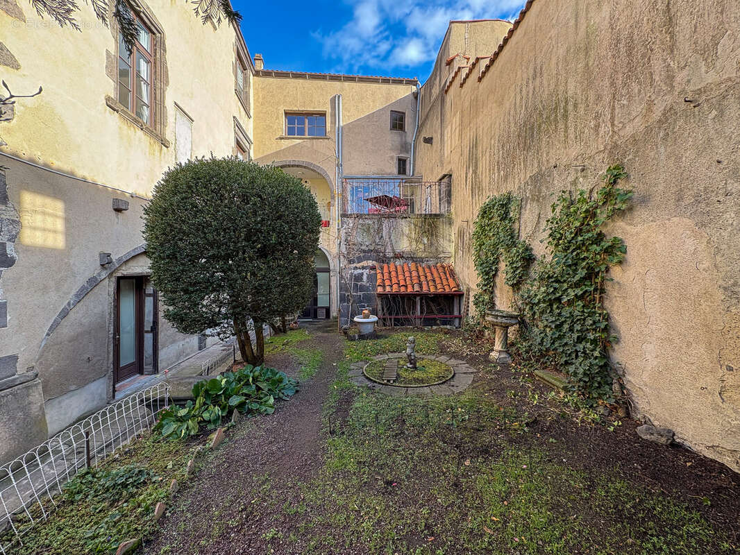 Appartement à CLERMONT-FERRAND