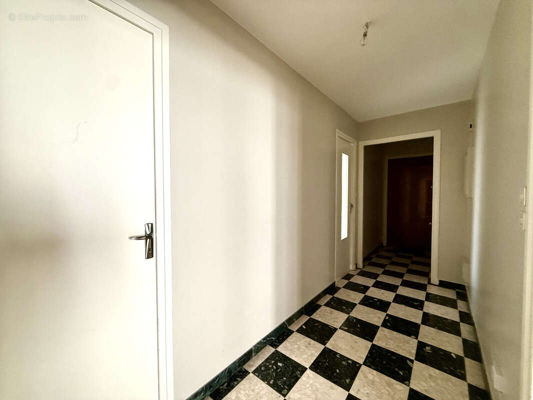 Appartement à ROMANS-SUR-ISERE