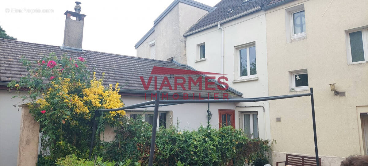 Maison à SAINT-MARTIN-DU-TERTRE