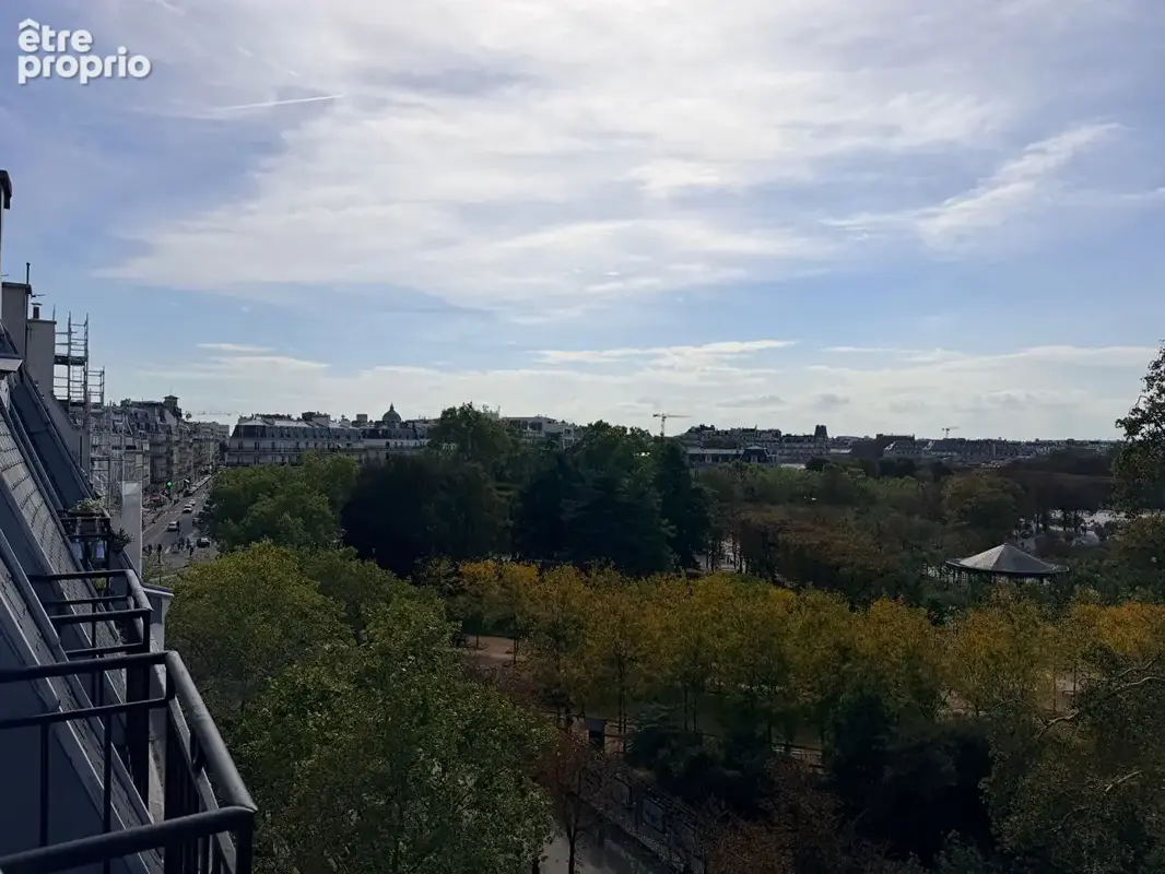 Paris 6e arrondissement - Vue sur le Jardin du Luxembourg - Appartement de 51,71 m² - photo 7