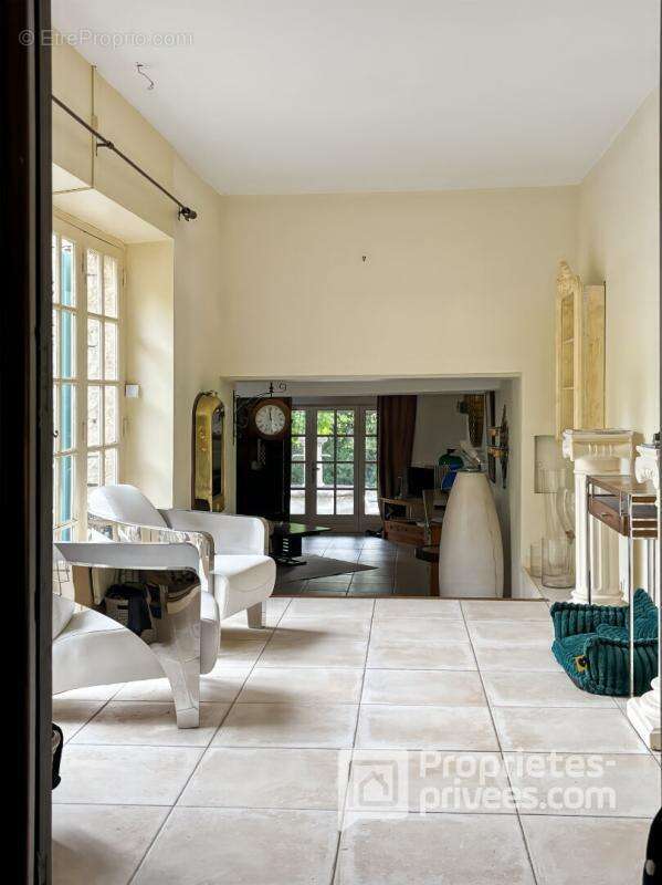 Maison à OPIO