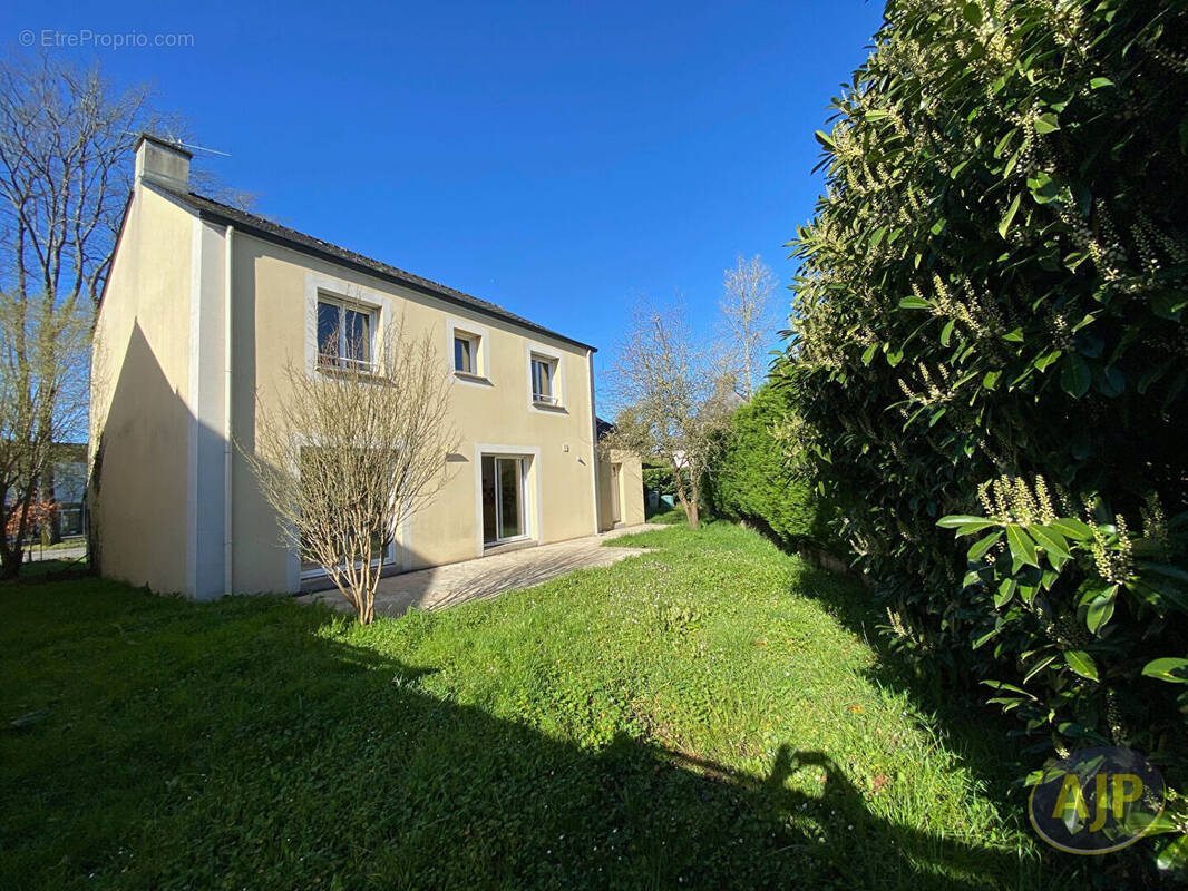 Maison à CARQUEFOU