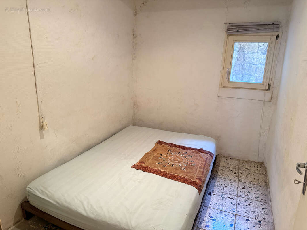 Maison à VILLENEUVE-LES-BEZIERS