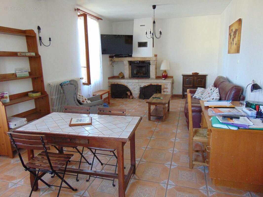 Photo 3 - Maison à CORQUILLEROY