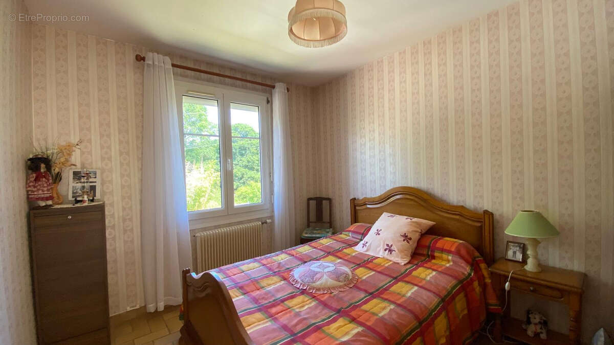 Maison à MONTRICHARD