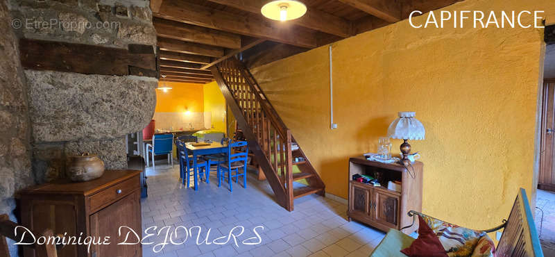 Maison à SAINT-PIERREVILLE