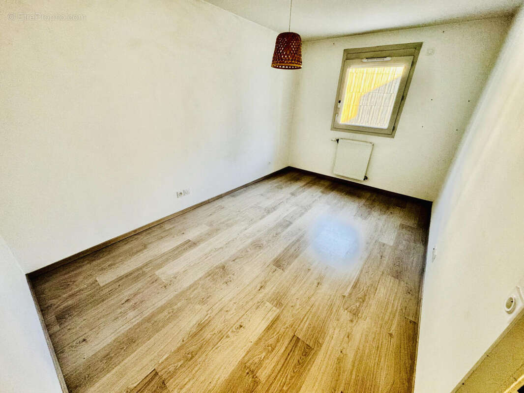 CH 2 - Appartement à SAINT-JULIEN-EN-GENEVOIS