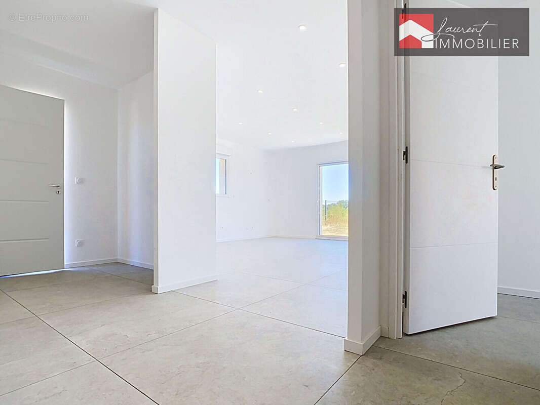À vendre Villa neuve de plain-pied à BRUAILLES (71500) - photo 8
