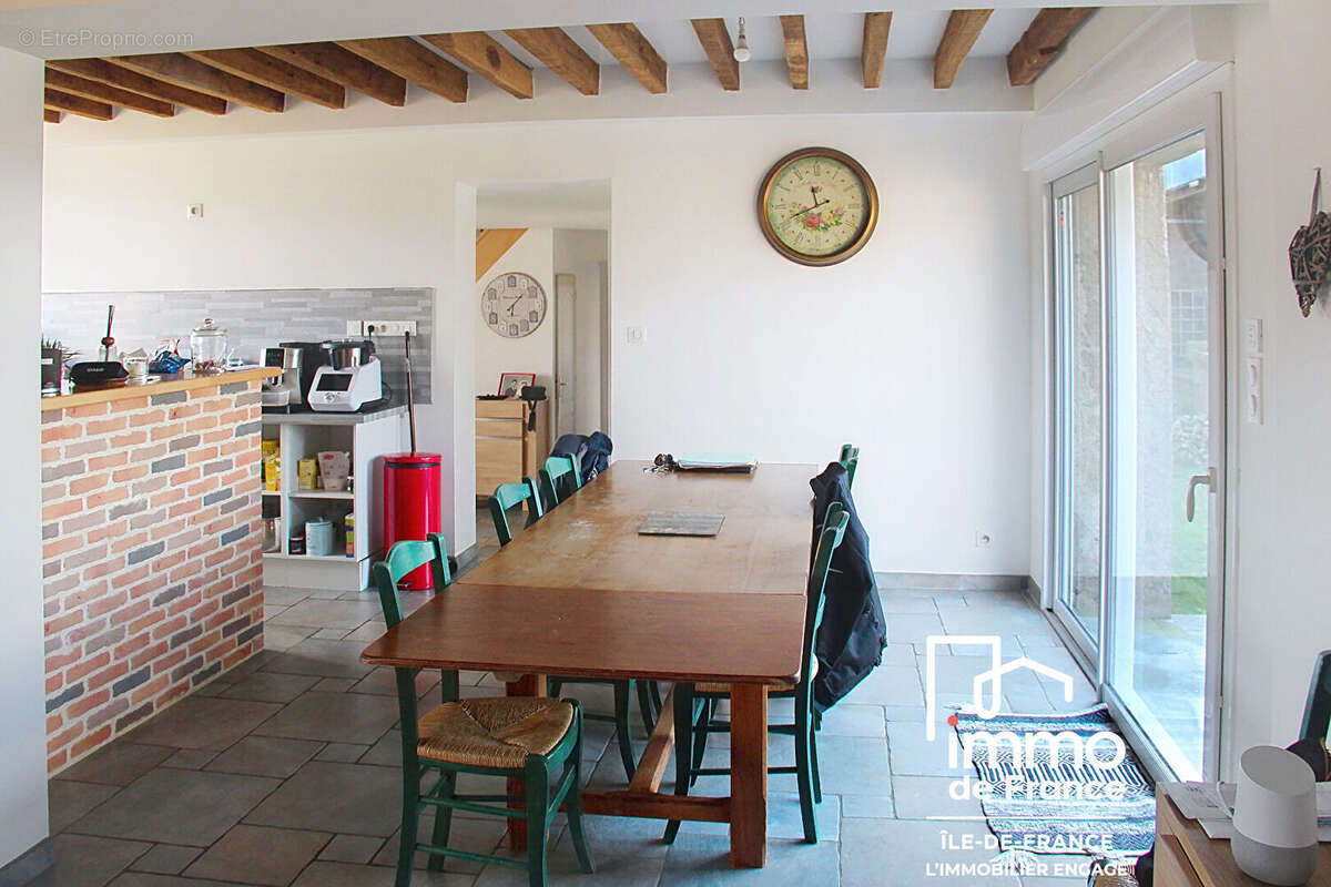 Maison à SANDARVILLE