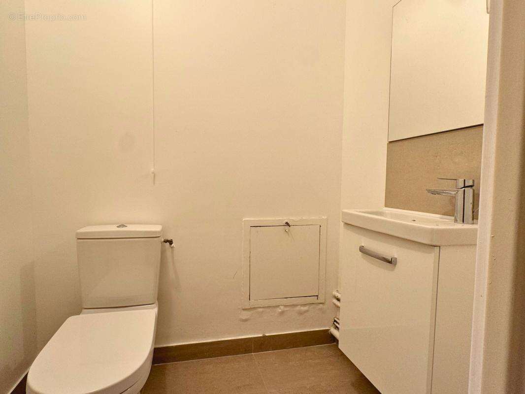 Appartement à PARIS-19E
