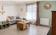 Appartement à CHATEAUNEUF-LES-MARTIGUES