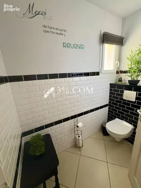 Maison familiale avec piscine et beau potentiel ! - photo 7