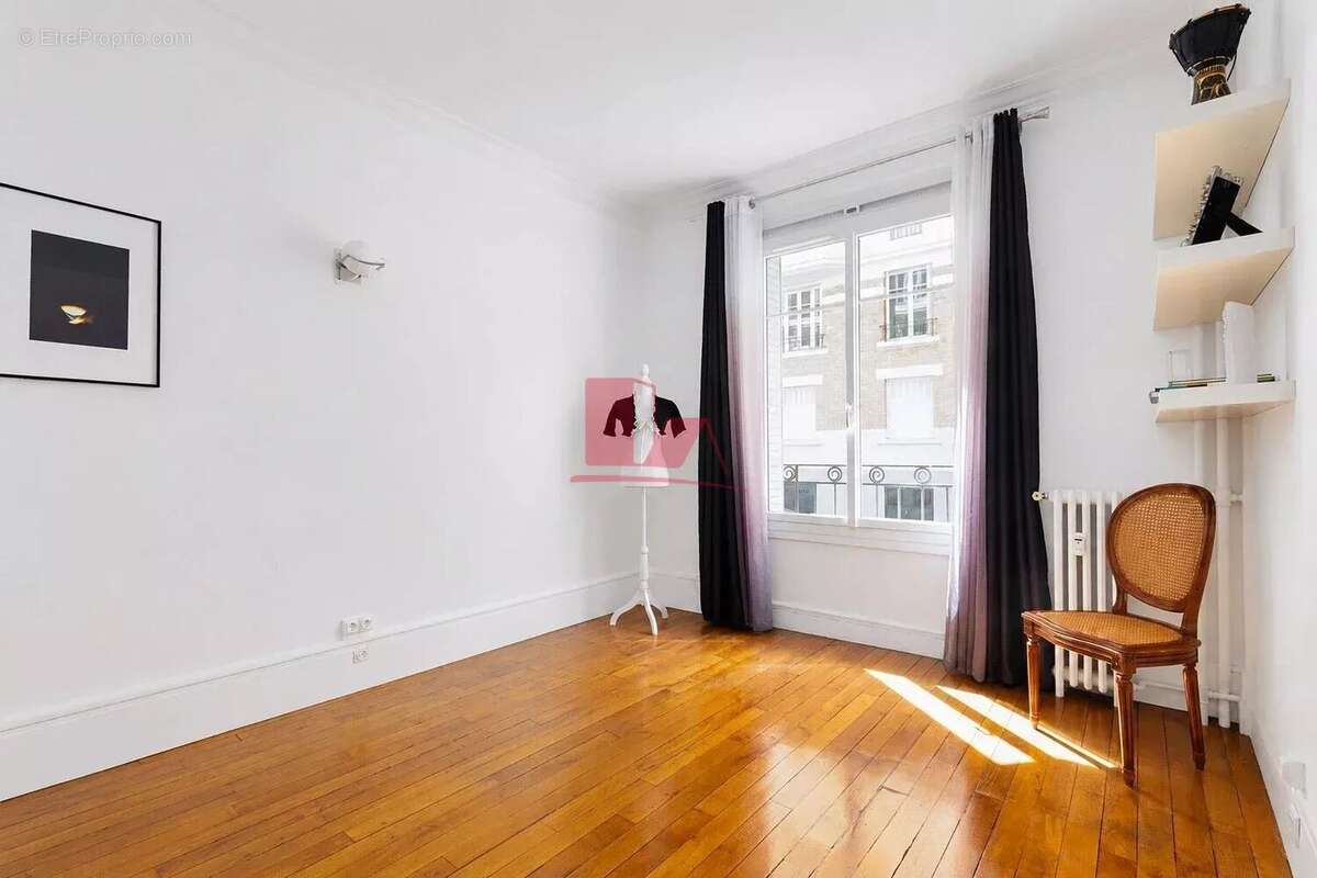 Appartement à ISSY-LES-MOULINEAUX