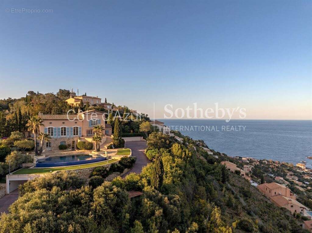 Maison à SAINT-RAPHAEL