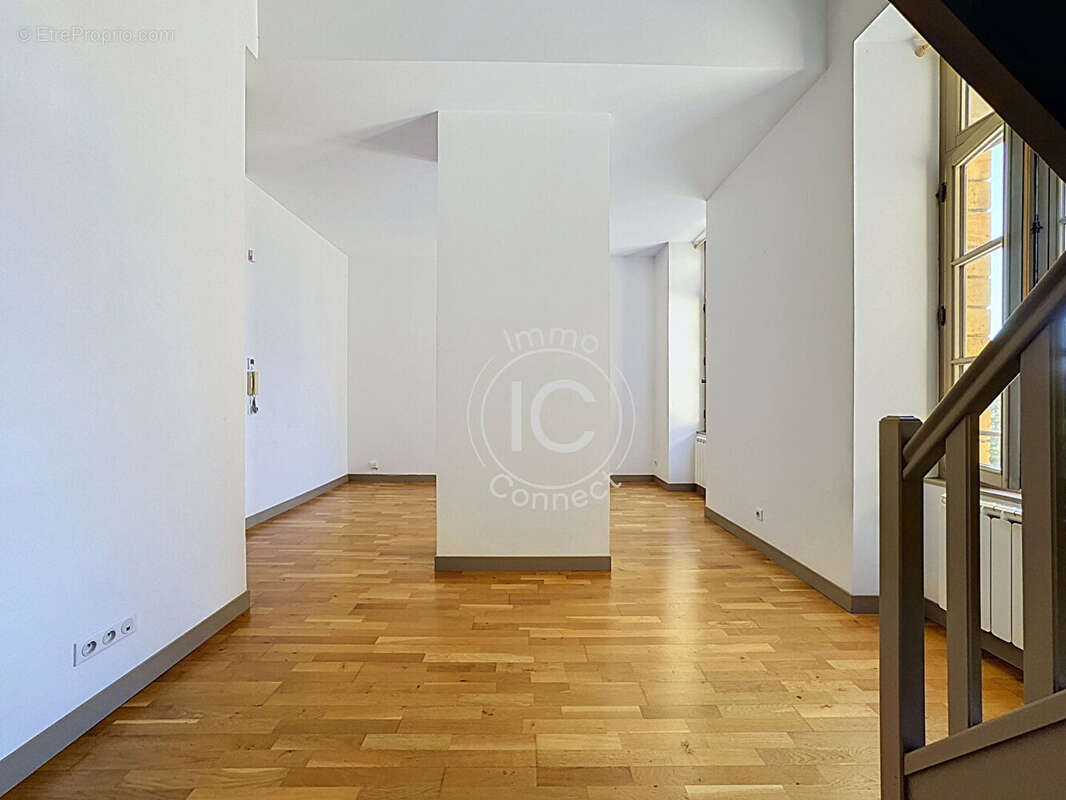 *** Sous Compromis par Immoconnect *** - photo 3