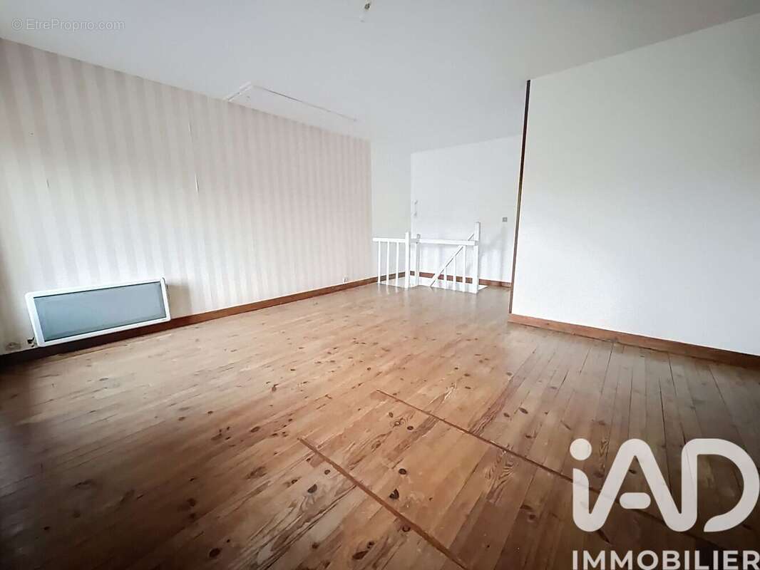 Photo 8 - Maison à RONCEY