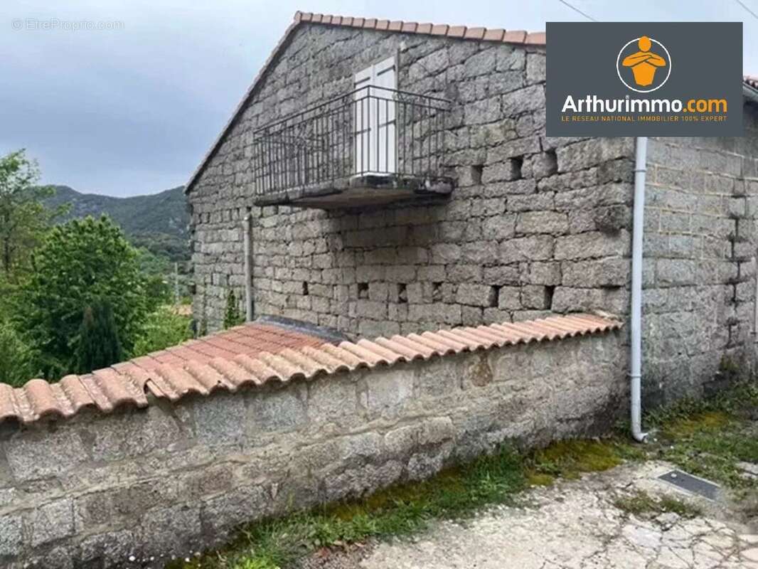 Maison à ZICAVO