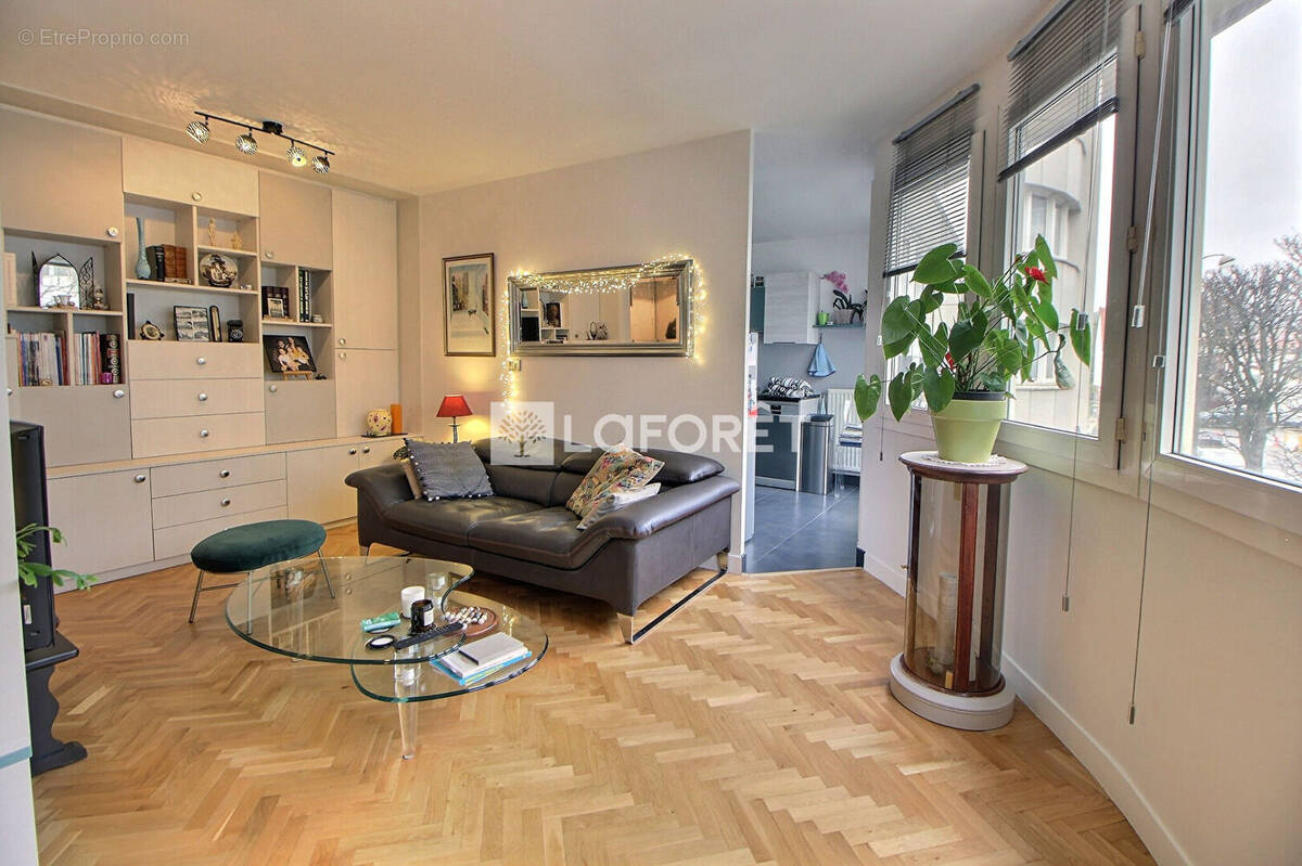 Appartement à RUEIL-MALMAISON