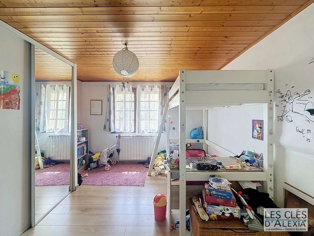 Maison individuelle Centre Village Echalas 98m² - photo 12